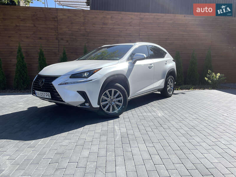 Lexus Nx (2019)