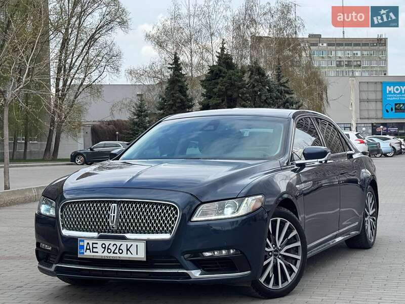 Lincoln Continental (2017)