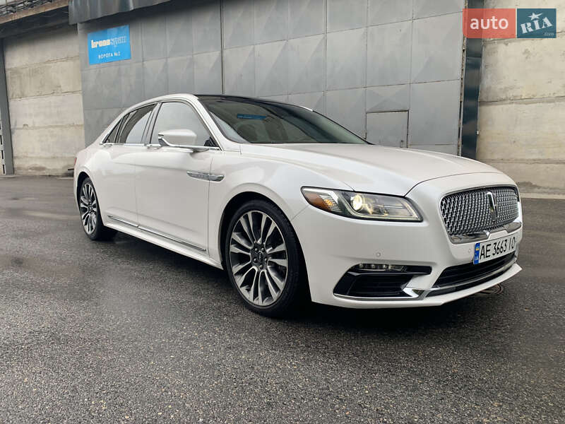 Lincoln Continental (2017)