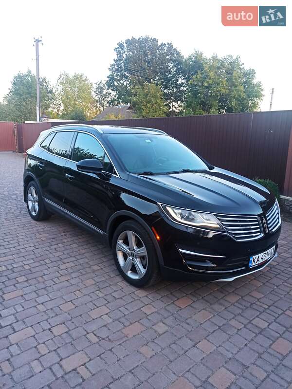 Lincoln Mkc (2017)
