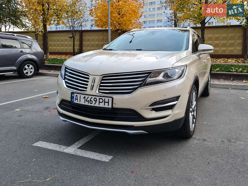 Lincoln Mkc (2017)