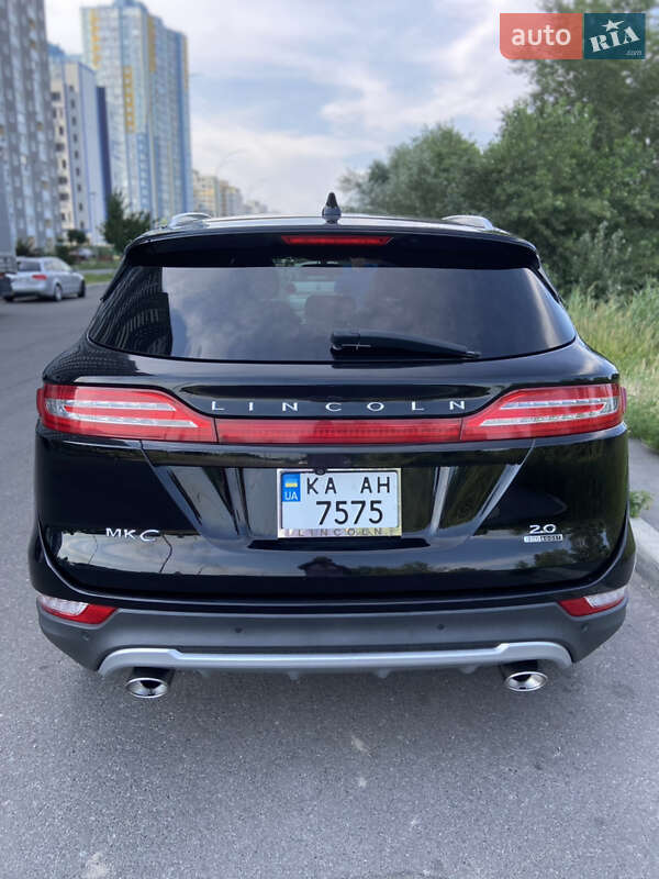 Lincoln Mkc (2015)