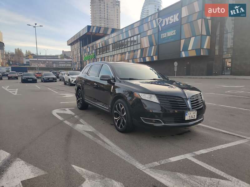 Lincoln Mkt (2017)