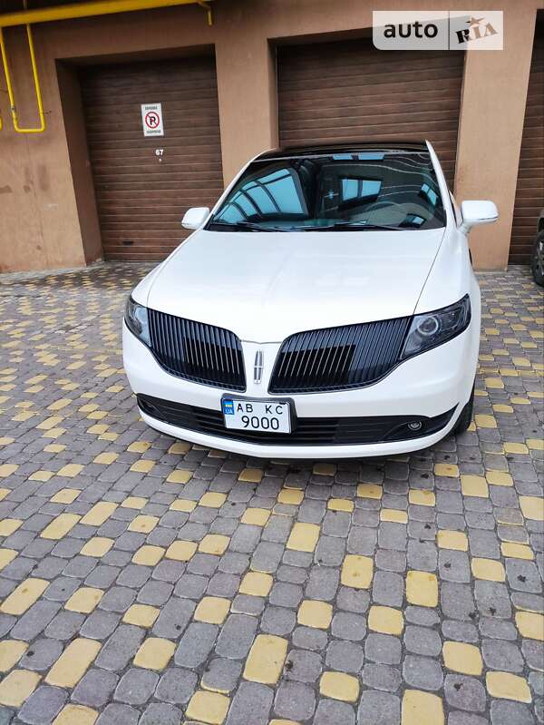 Lincoln Mkt (2016)