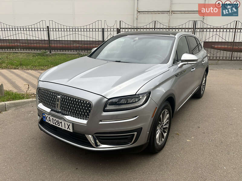 Lincoln Nautilus (2019)