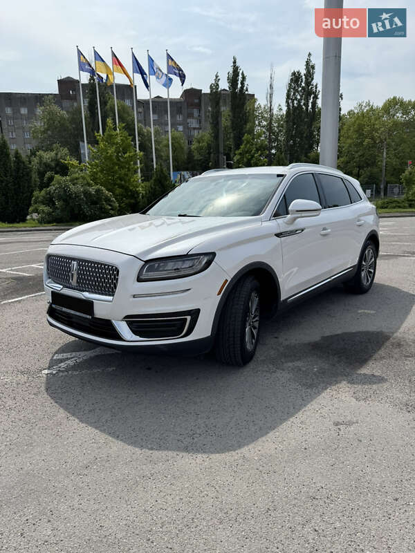 Lincoln Nautilus (2019)
