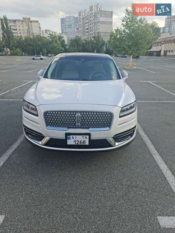Lincoln Nautilus (2019)