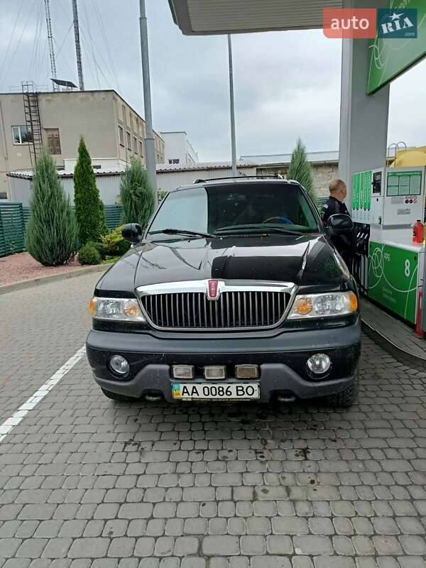 Lincoln Navigator (1998)