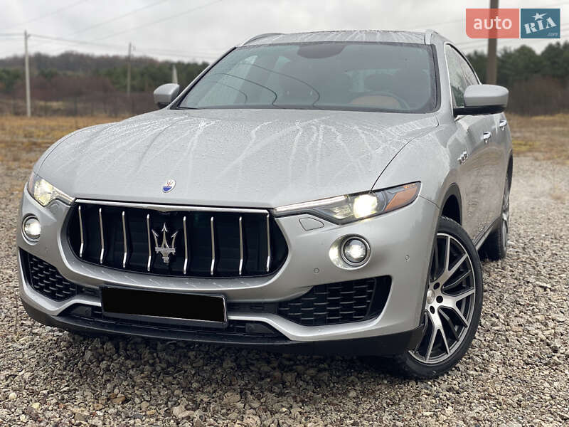 Maserati Levante (2016)