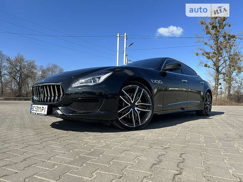 Maserati Quattroporte (2017)