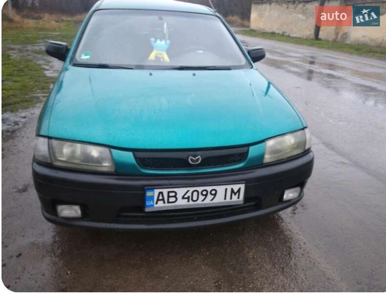 Mazda 323 (1997)