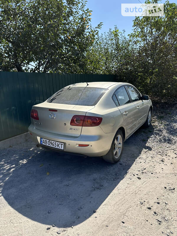 Mazda 3 (2005)