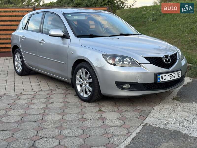 Mazda 3 (2006)