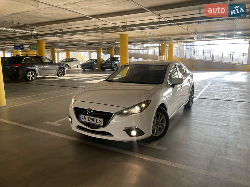 Mazda 3 (2015)