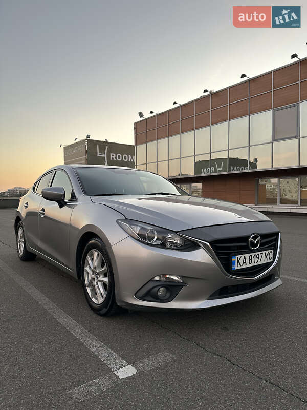 Mazda 3 (2015)