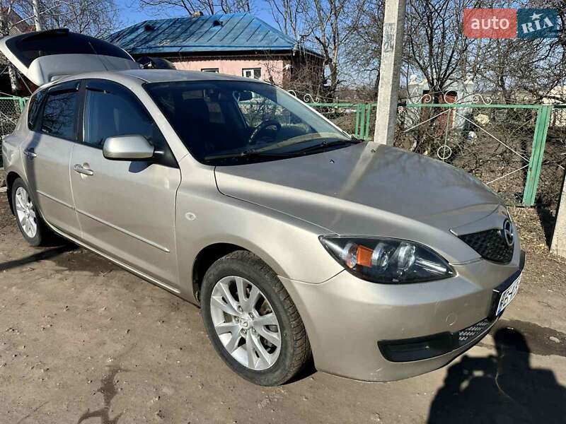 Mazda 3 (2006)