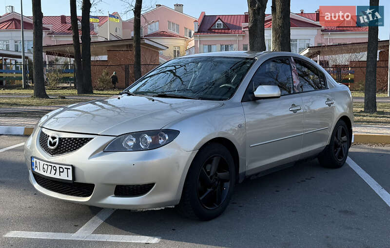 Mazda 3 (2005)