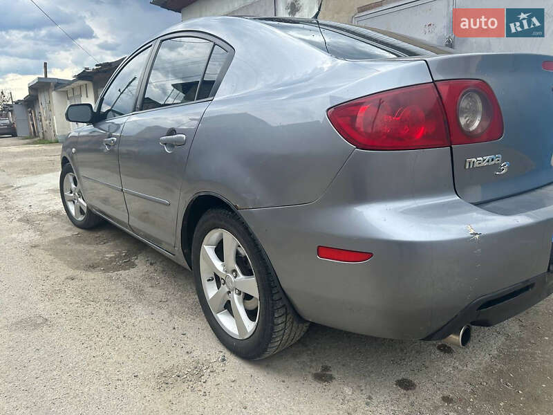 Mazda 3 (2004)