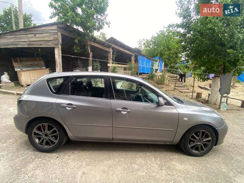Mazda 3 (2004)