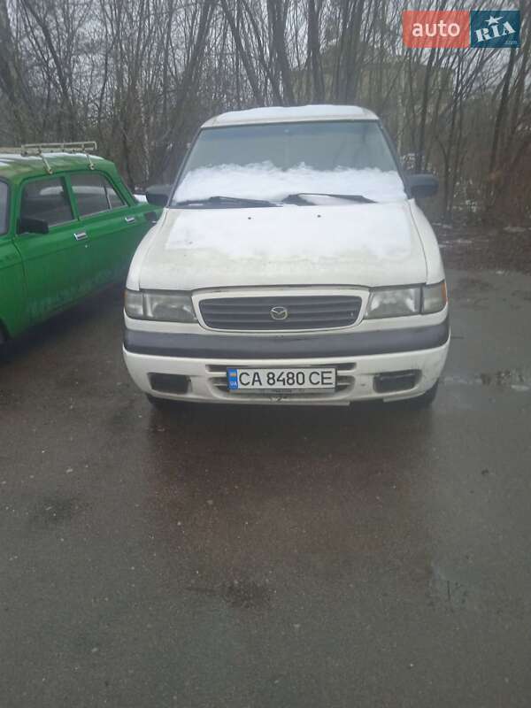 Mazda Mpv (1996)