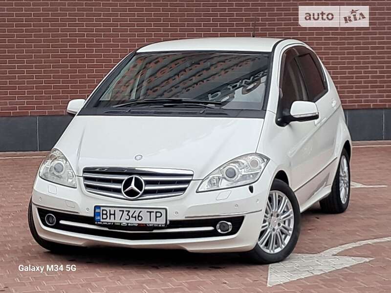 Mercedes-benz A 180 (2010)
