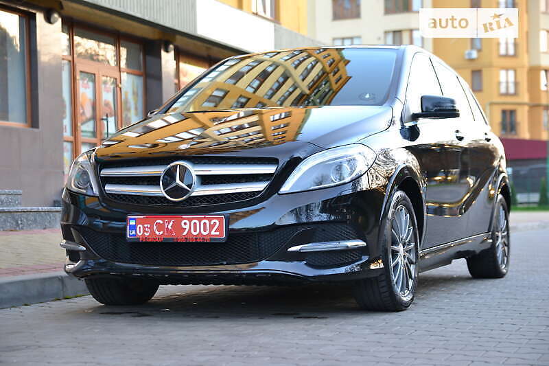Mercedes-benz B-class (2016)