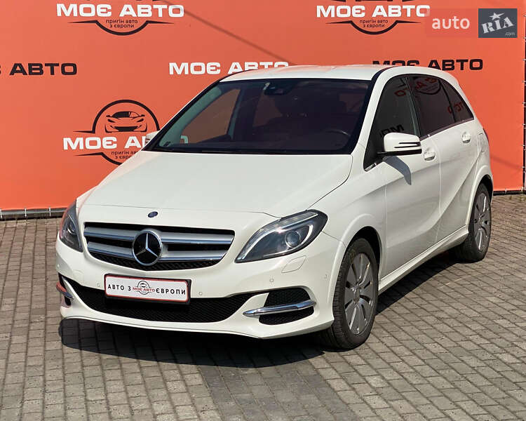 Mercedes-benz B-class (2015)
