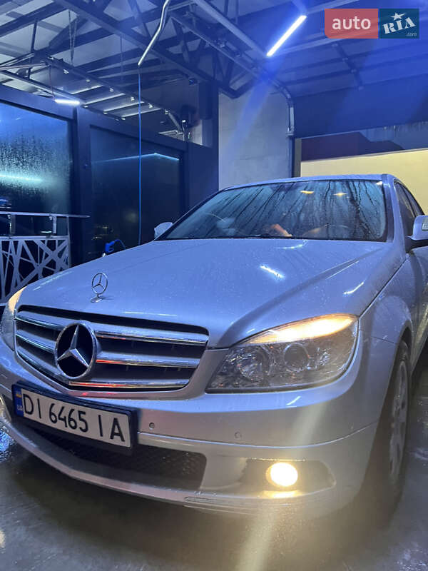 Mercedes-benz C 220 d (2007)