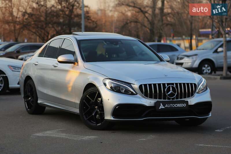 Mercedes-benz C-class (2014)