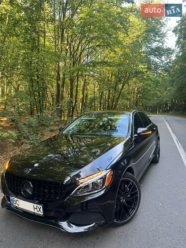 Mercedes-benz C-class (2015)