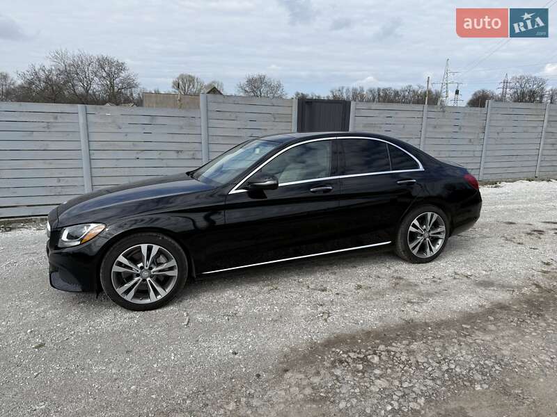 Mercedes-benz C-class (2016)