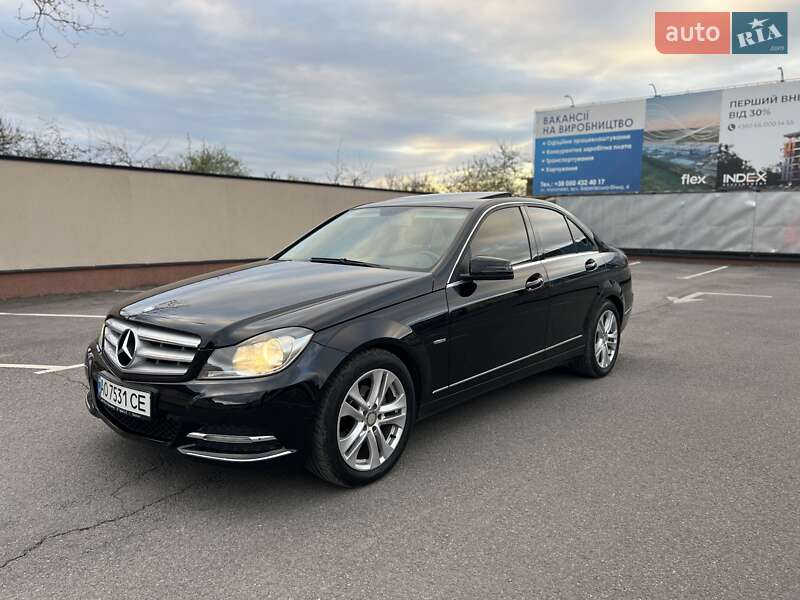 Mercedes-benz C-class (2011)