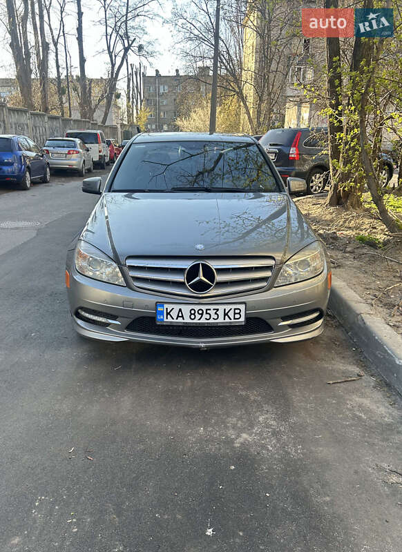 Mercedes-benz C-class (2011)