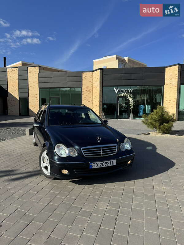 Mercedes-benz C-class (2004)