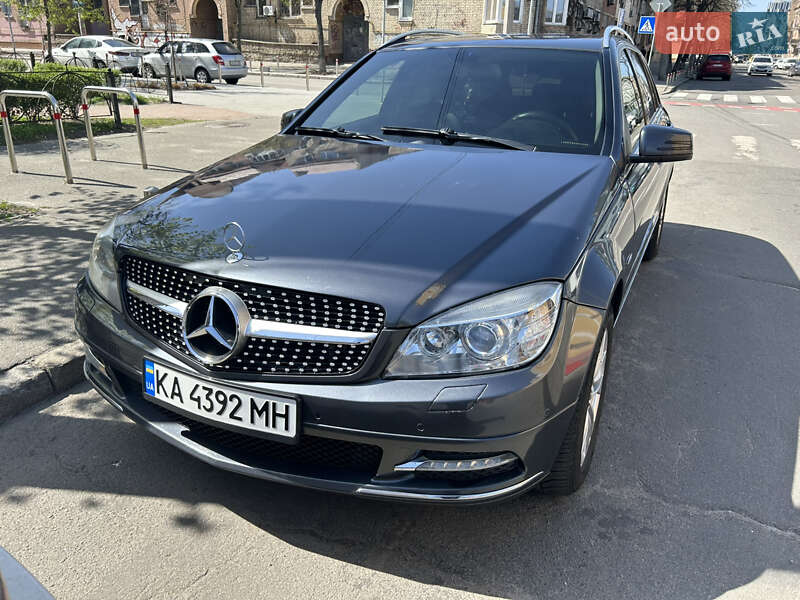 Mercedes-benz C-class (2010)