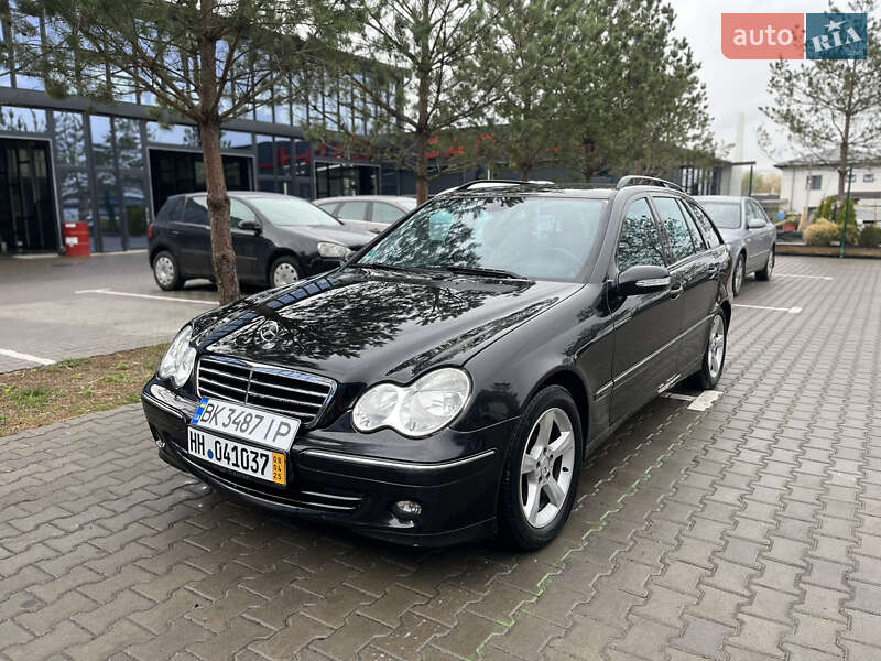 Mercedes-benz C-class (2006)