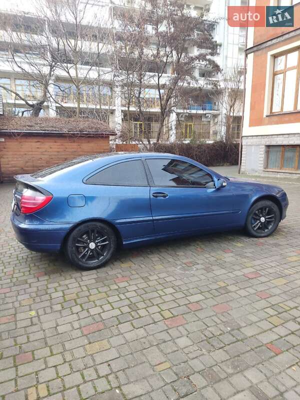 Mercedes-benz C-class (2002)