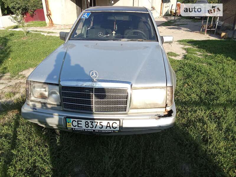 Mercedes-benz E-class (1986)