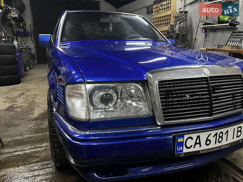 Mercedes-benz E-class (1993)