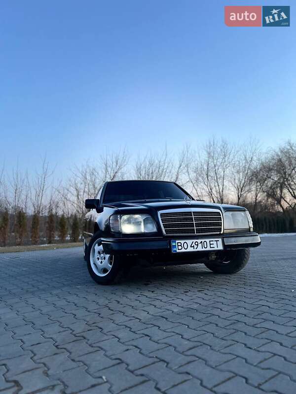 Mercedes-benz E-class (1992)