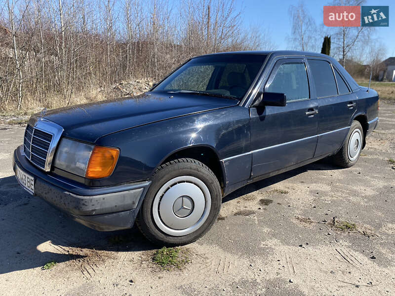 Mercedes-benz E-class (1991)