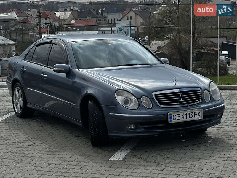 Mercedes-benz E-class (2005)