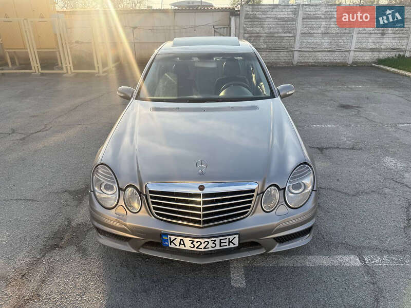 Mercedes-benz E-class (2004)