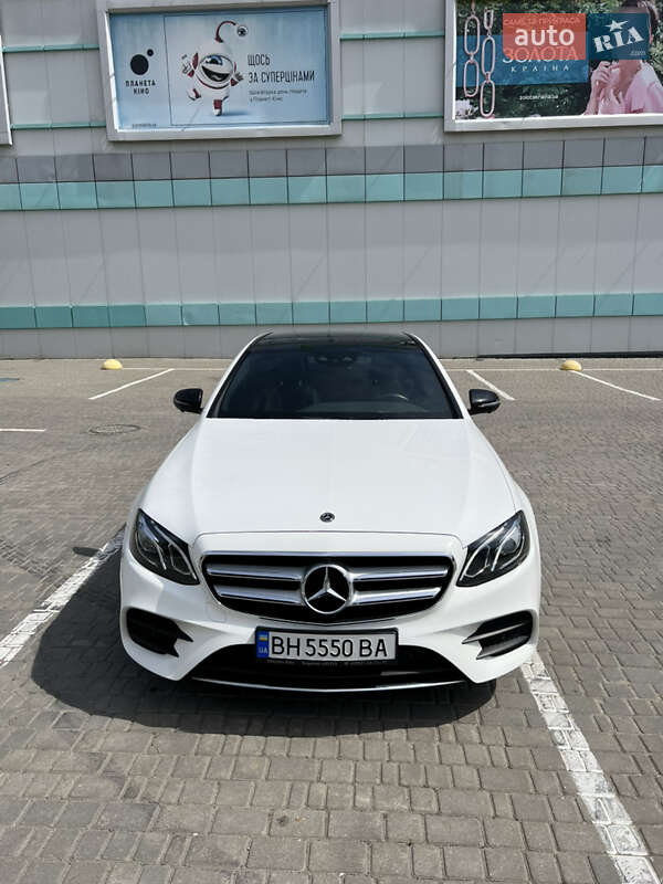 Mercedes-benz E-class (2018)