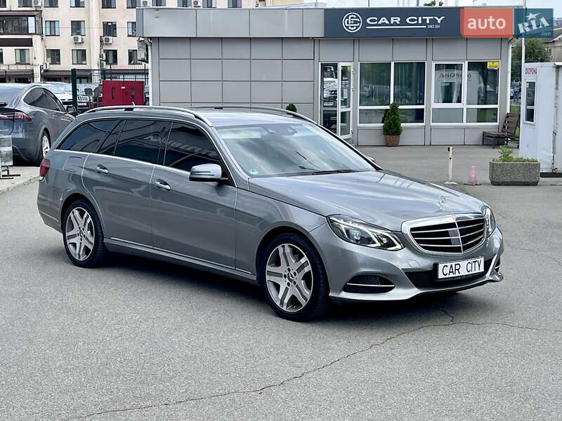 Mercedes-benz E-class (2013)