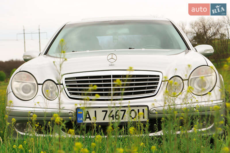 Mercedes-benz E-class (2004)