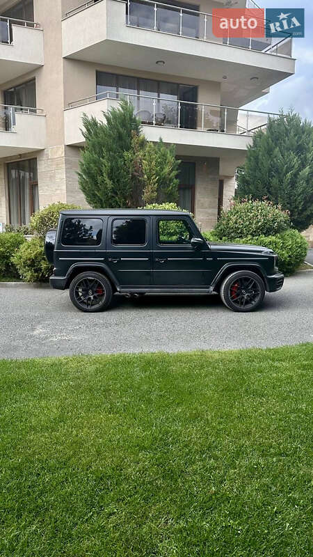 Mercedes-benz G-class (2020)
