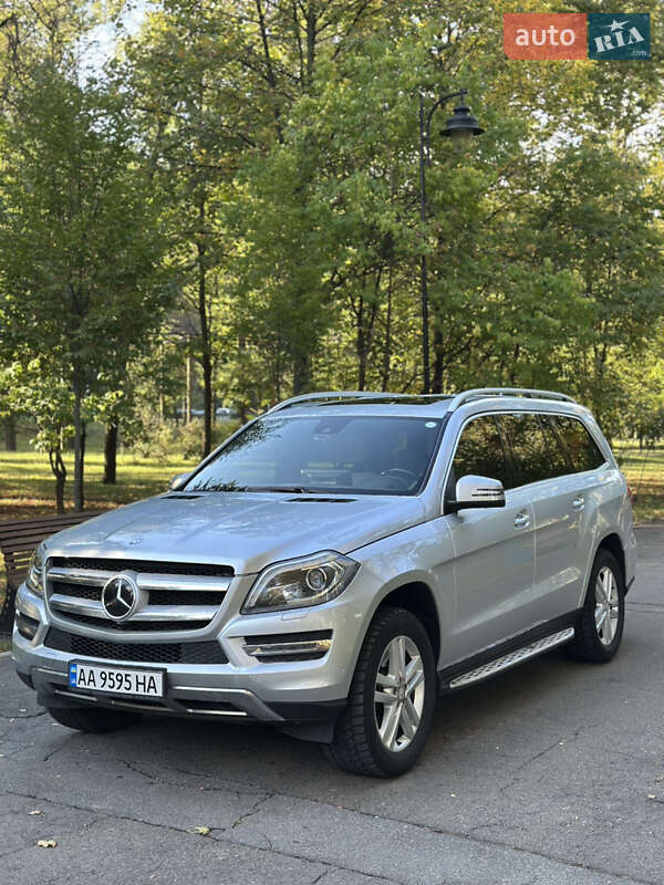 Mercedes-benz Gl-class (2013)