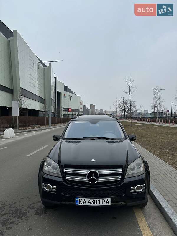Mercedes-benz Gl-class (2008)