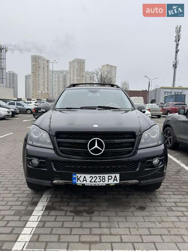 Mercedes-benz Gl-class (2006)